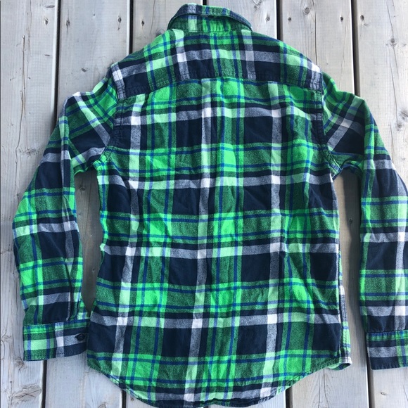 American Eagle Classic Fit Heritage Flannel - Picture 4 of 4